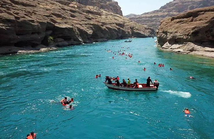 چال کندی با تاج تراول